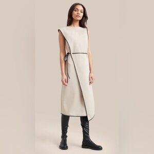 Modern Citizen Cream and Black Midi Dress